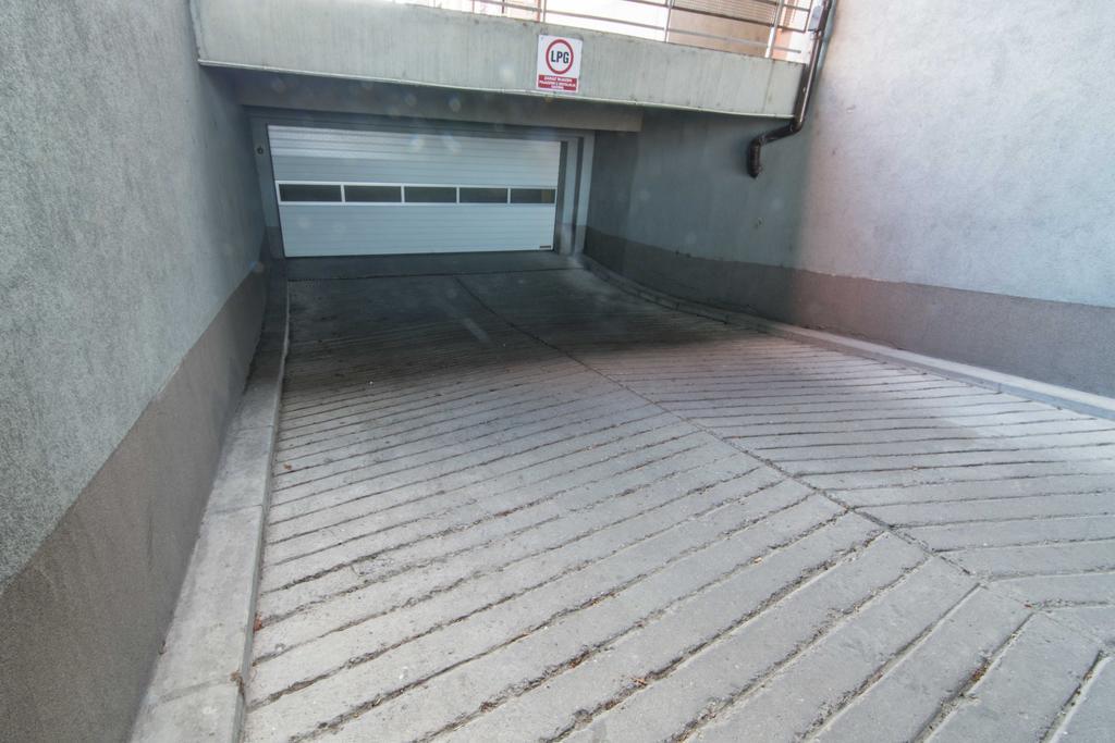 Red Apartment Βρότσλαβ Δωμάτιο φωτογραφία
